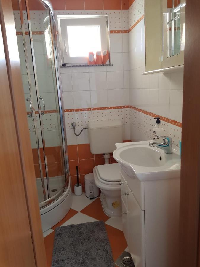 Apartmán Minihaus In Zagreb Sesvete Exteriér fotografie