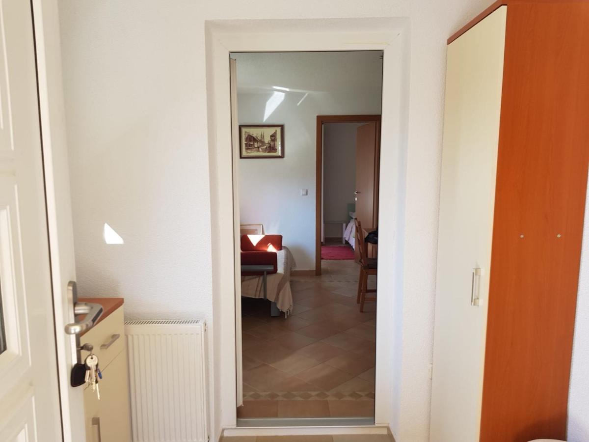 Apartmán Minihaus In Zagreb Sesvete Exteriér fotografie